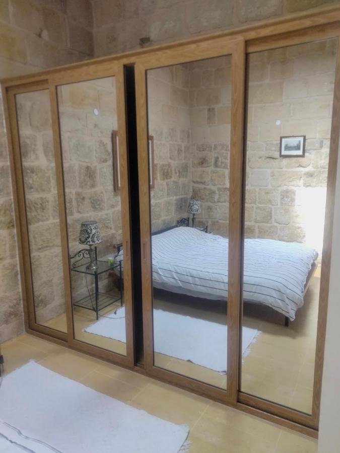 Charming 17Th Cent House Of Character In The Famous 3 Cities, Right Next To Valletta Cospicua Kültér fotó