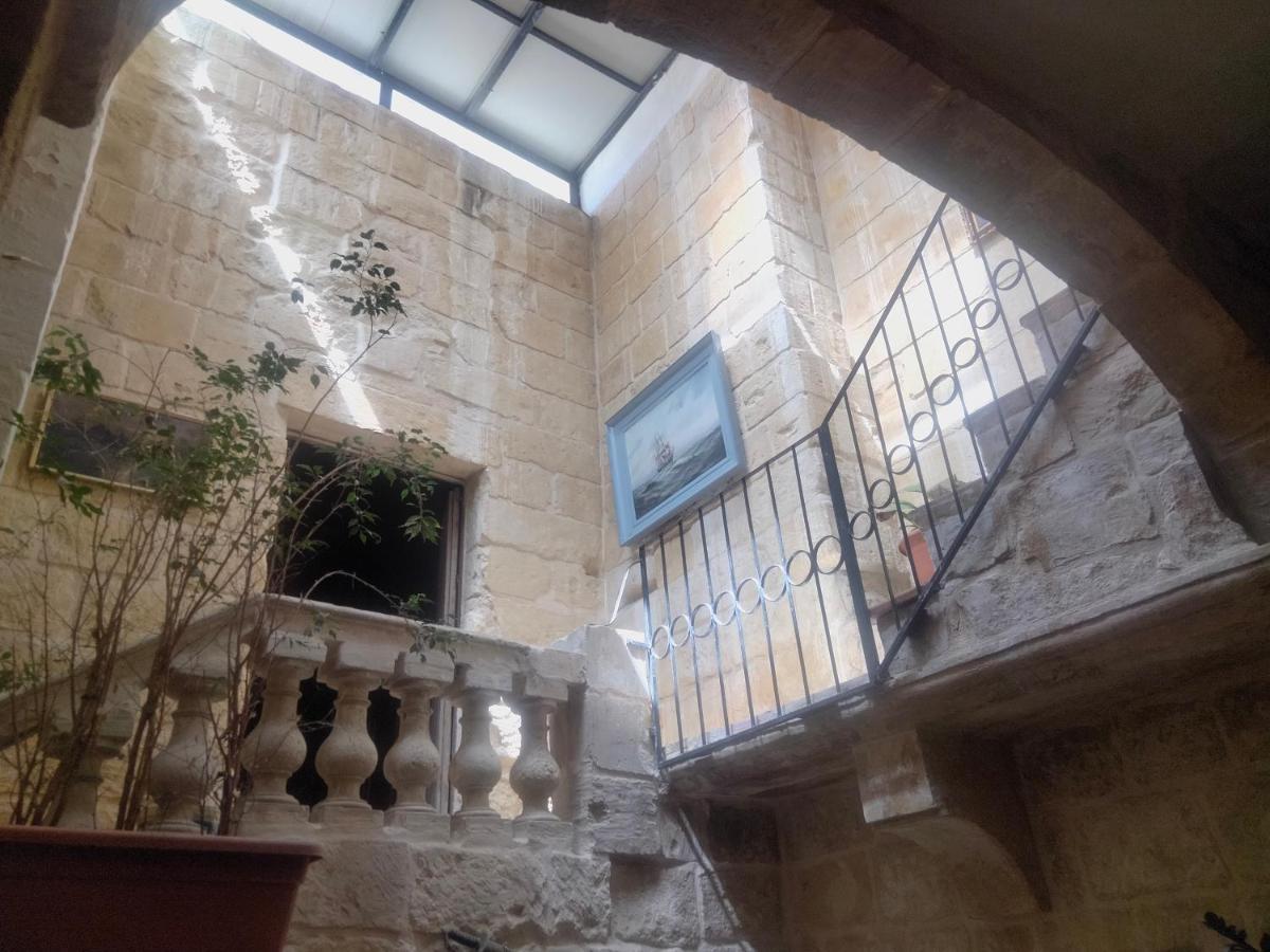 Charming 17Th Cent House Of Character In The Famous 3 Cities, Right Next To Valletta Cospicua Kültér fotó