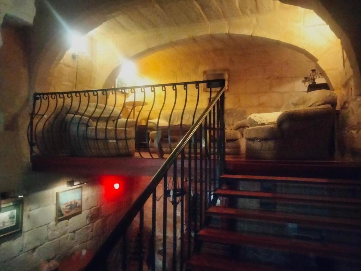 Charming 17Th Cent House Of Character In The Famous 3 Cities, Right Next To Valletta Cospicua Kültér fotó