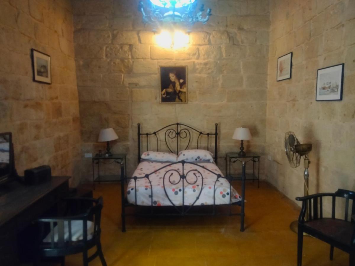 Charming 17Th Cent House Of Character In The Famous 3 Cities, Right Next To Valletta Cospicua Kültér fotó