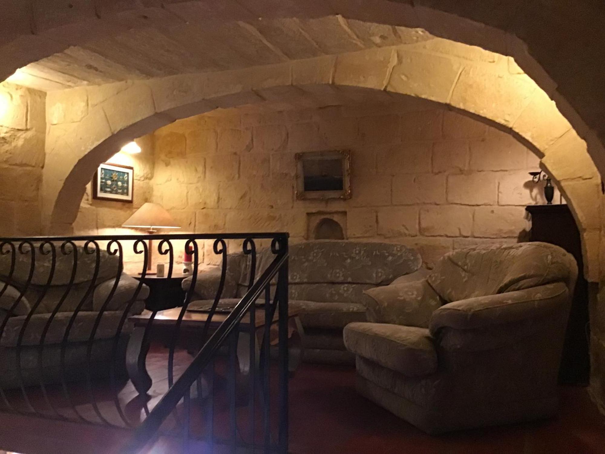 Charming 17Th Cent House Of Character In The Famous 3 Cities, Right Next To Valletta Cospicua Kültér fotó